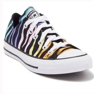 ⭐️ Converse All Star Chuck Taylor Sneakers 👟